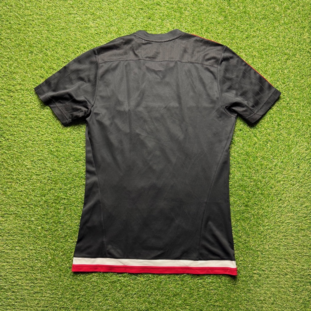2015/2016 Training Shirt - Image 2