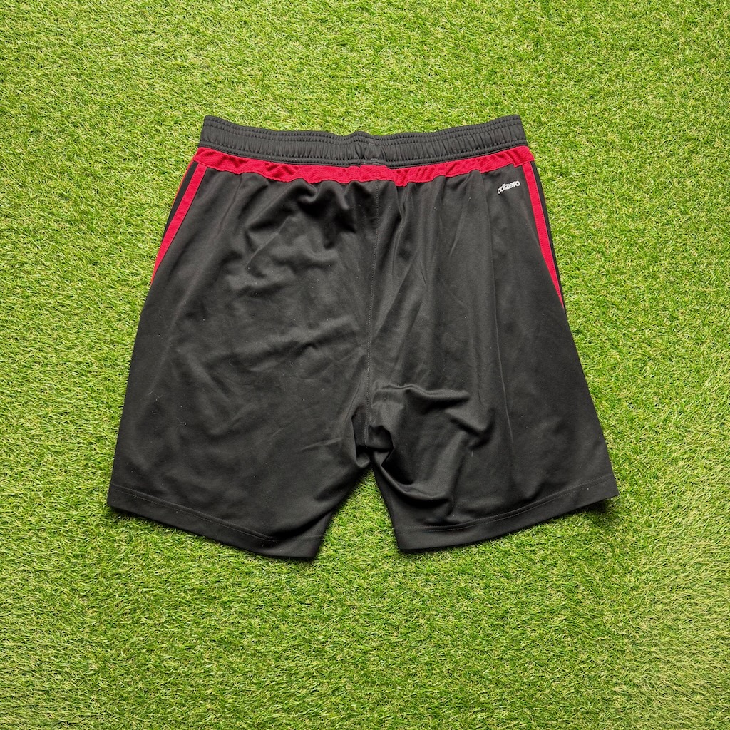 2015/2016 Training Shorts - Image 2