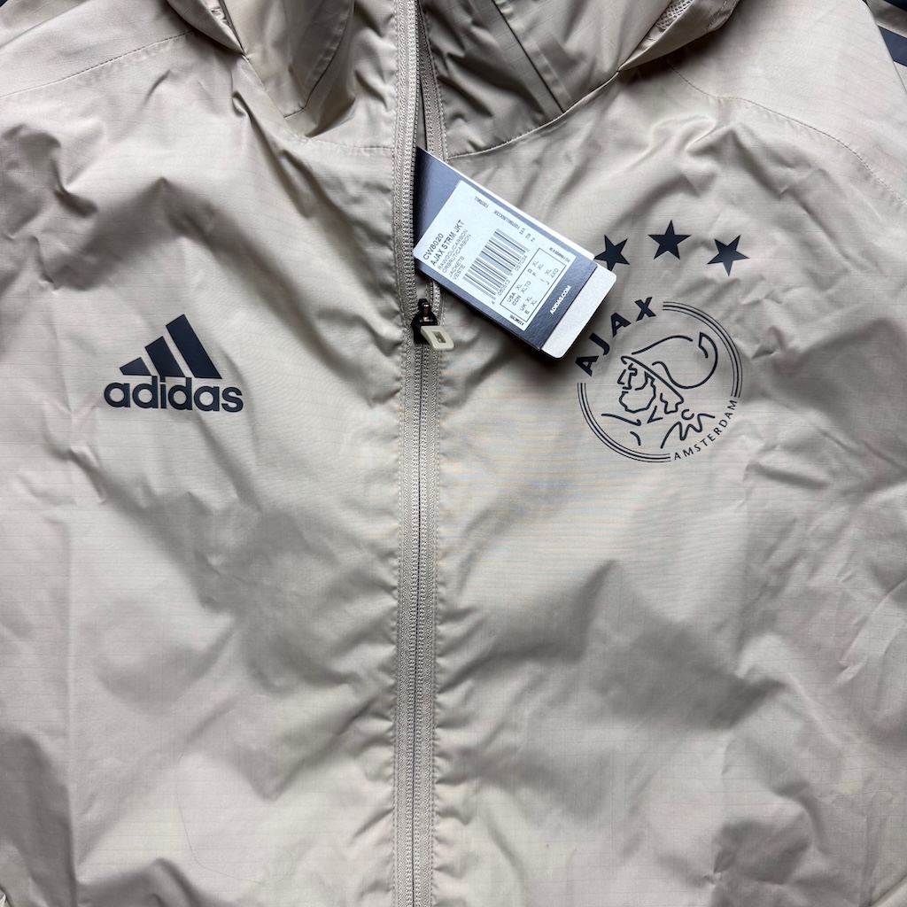 2018/2019 Training Jacket - Image 3