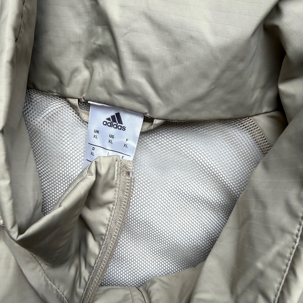 2018/2019 Training Jacket - Image 4