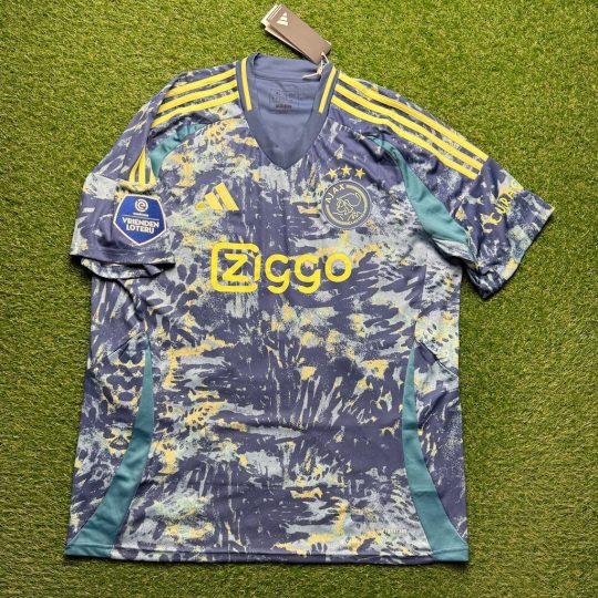 2024/2025 Away #25 WEGHORST - Image 2