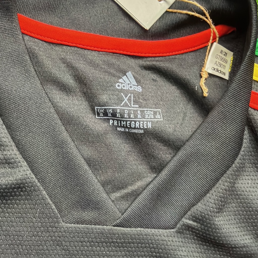 2021/2022 3rd Shirt - Image 4