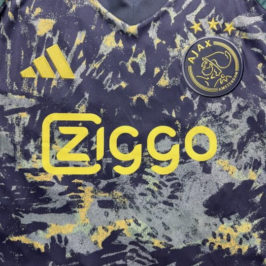 2024/2025 Away #7 BERGWIJN - Image 5