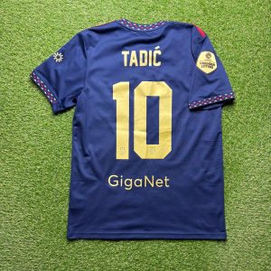 2022/2023 Uit #10 TADIC