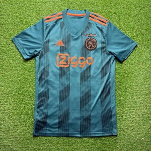 2019/2020 Away
