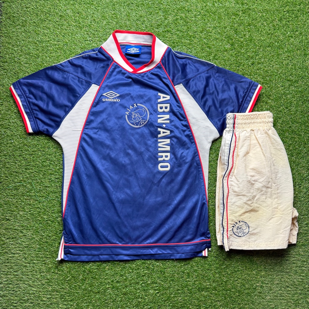 1999/2000 Away Kit