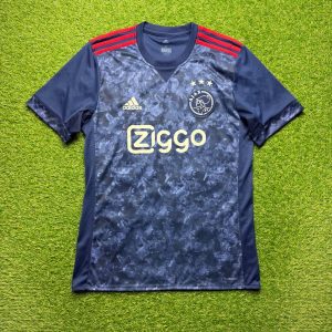 2017/2018 Away