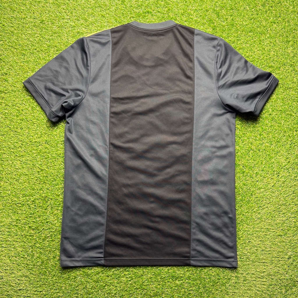 2020/2021 3rd Shirt - Image 2