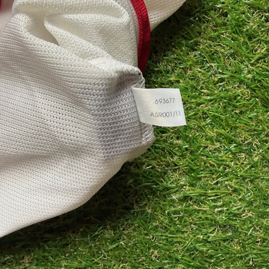 2000/2001 Home - Image 5