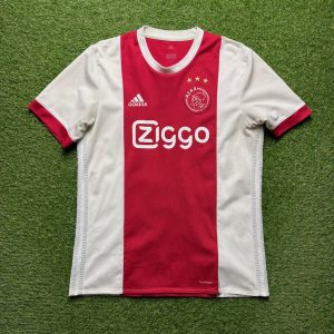2017/2018 Home