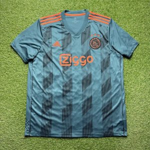 2019/2020 Away