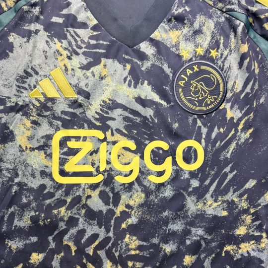 2024/2025 Away #8 TAYLOR - Image 4