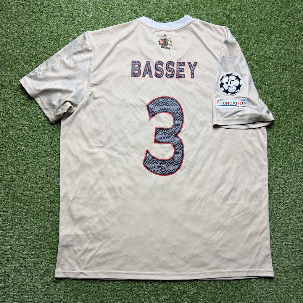 2022/2023 3de Shirt #3 BASSEY