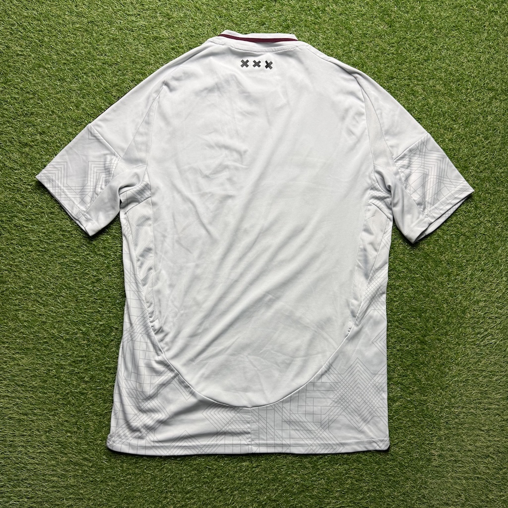 2024/2025 3rd Shirt - Image 2