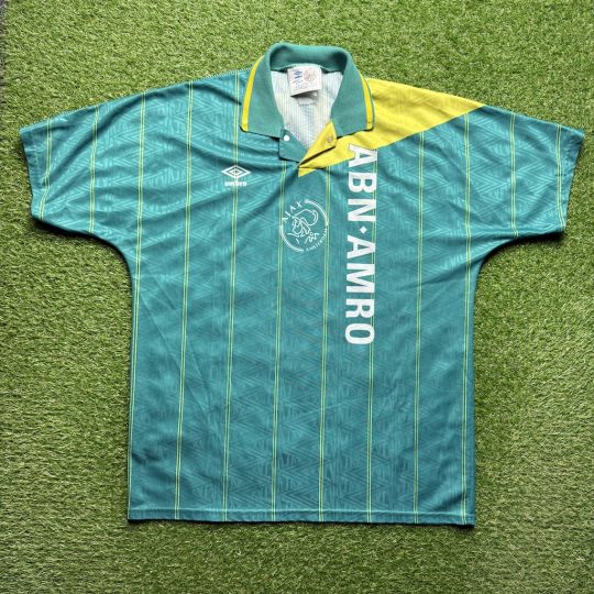 1991/1993 Away