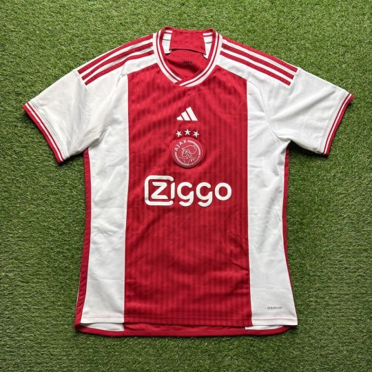2023/2024 Home