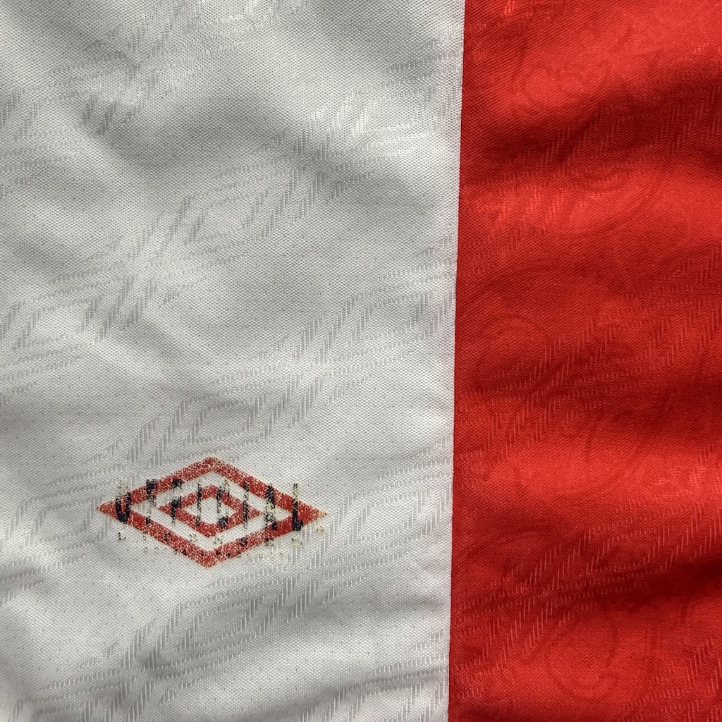 1994/1995 Home - Image 4