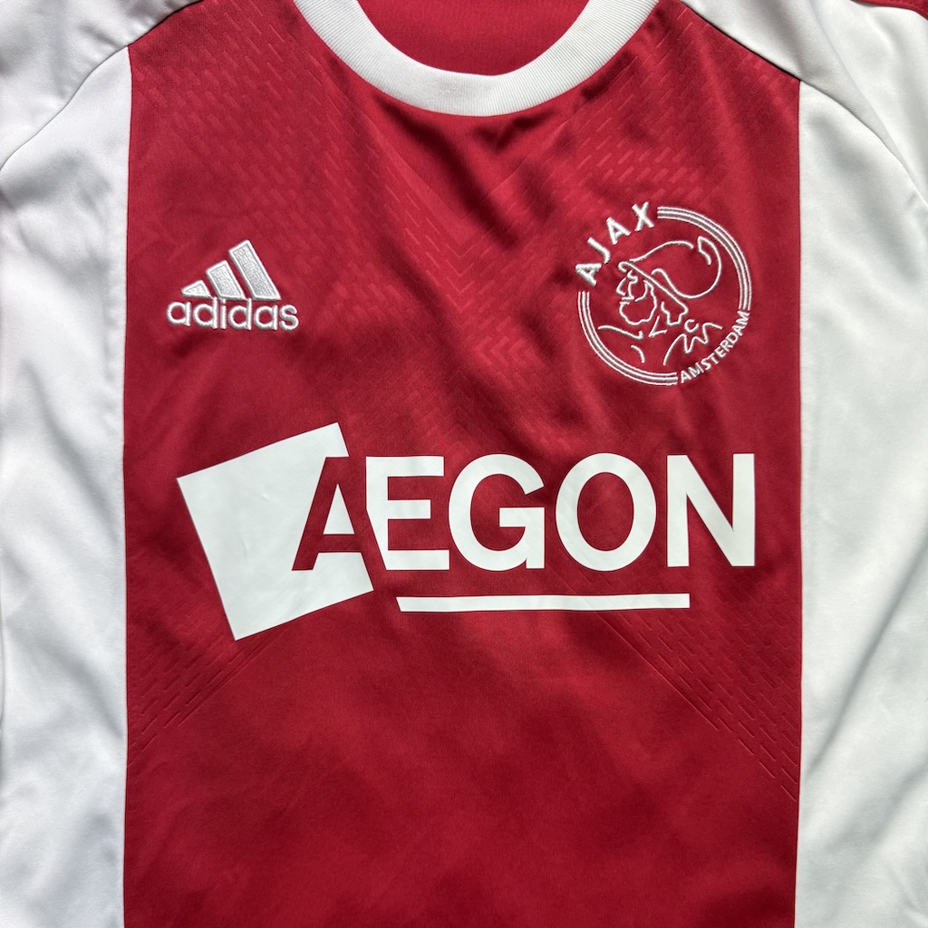 2010/2011 Home - Image 3