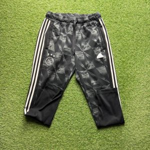 2023/2024 Pre-match Broek
