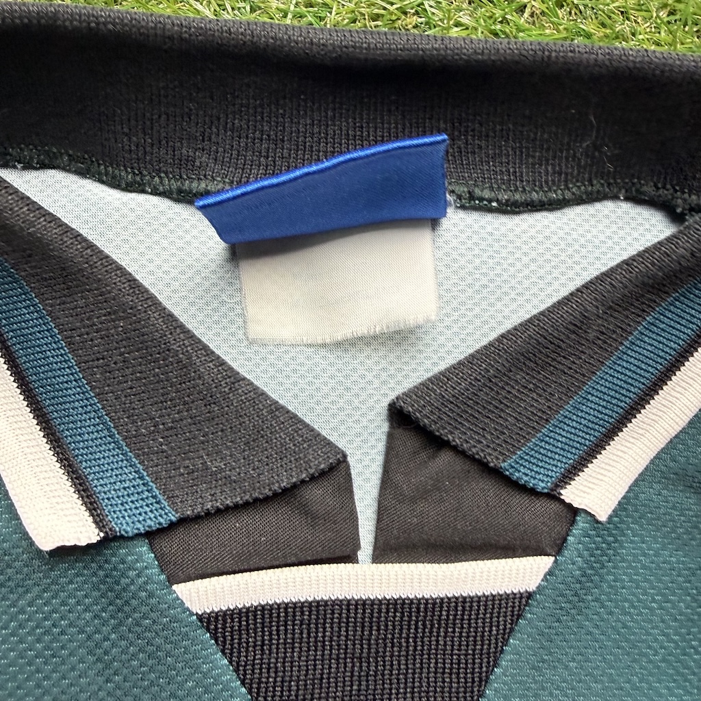 1995/1996 Away - Image 5