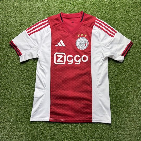 2025/2026 Home