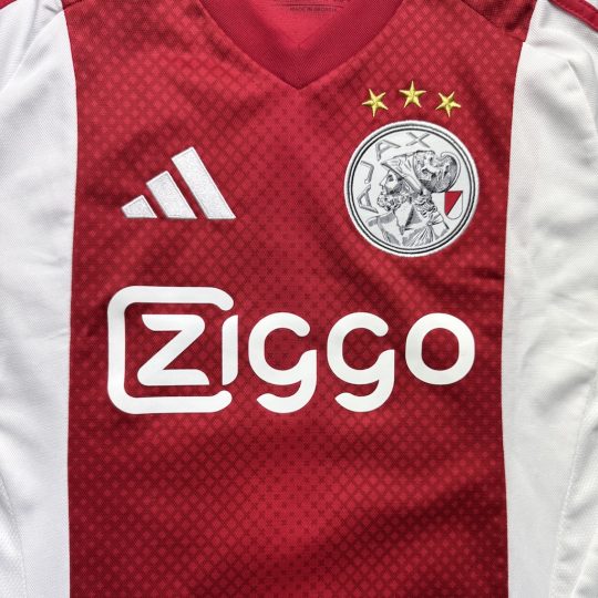 2025/2026 Home - Image 3