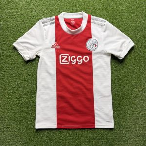 2021/2022 Thuis