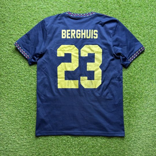 2022/2023 Away #23 BERGHUIS