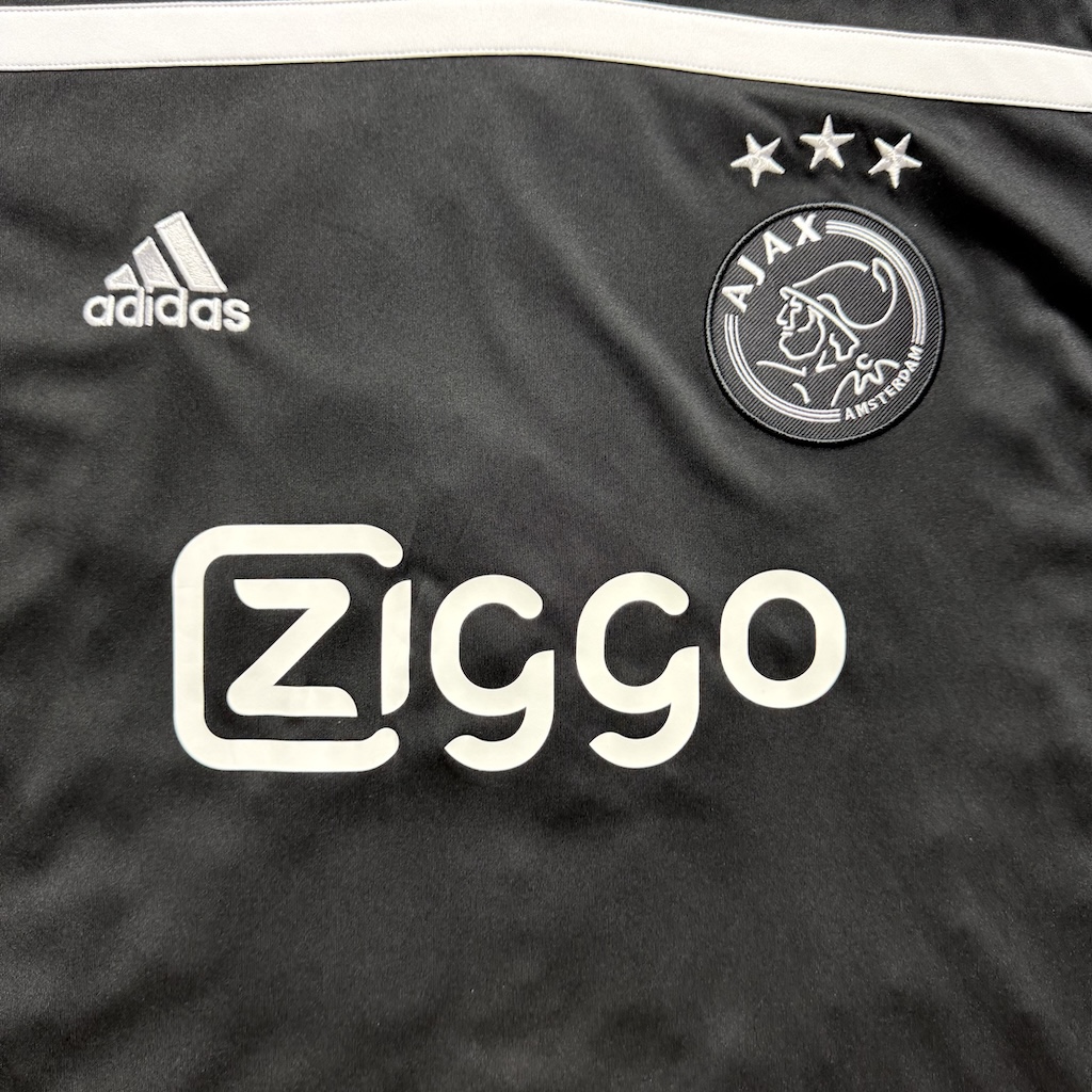 2018/2019 Uit #22 ZIYECH - Afbeelding 4
