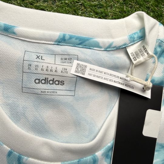2023/2024 Pre-match Shirt - Image 4