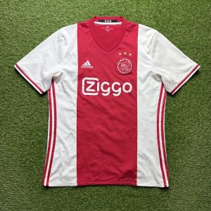 2016/2017 Home