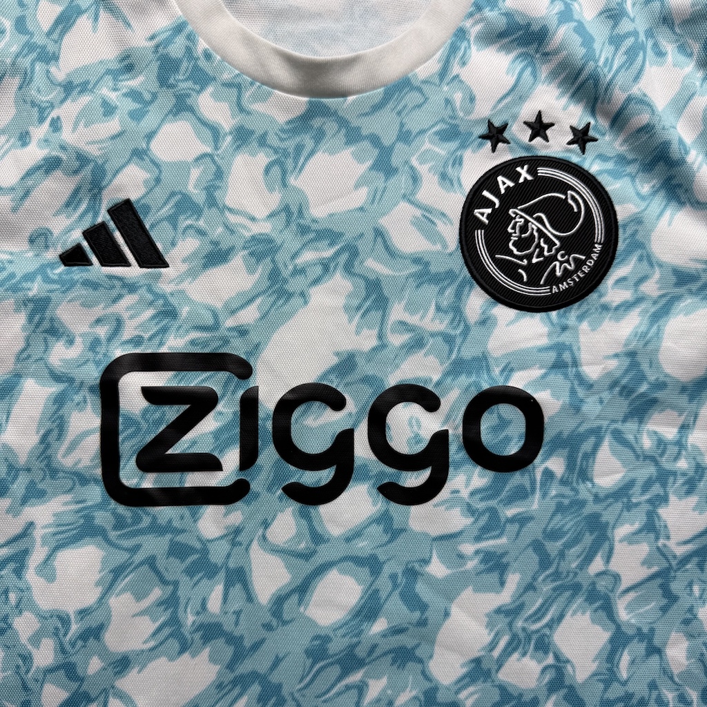 2023/2024 Pre-match Shirt - Image 3