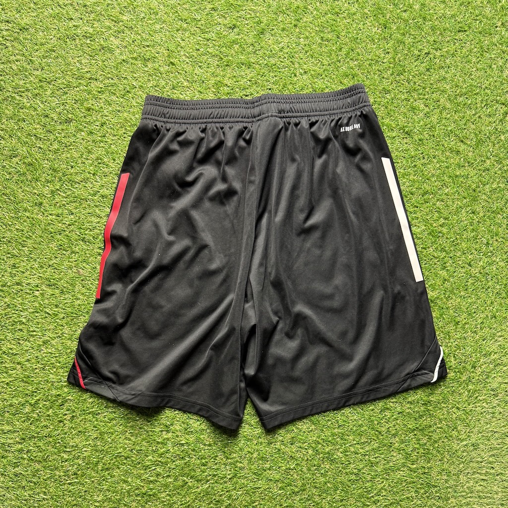 2025/2026 Training Shorts - Image 2