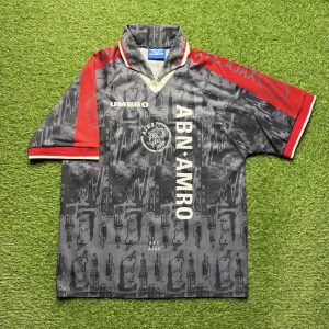 1996/1997 Uit