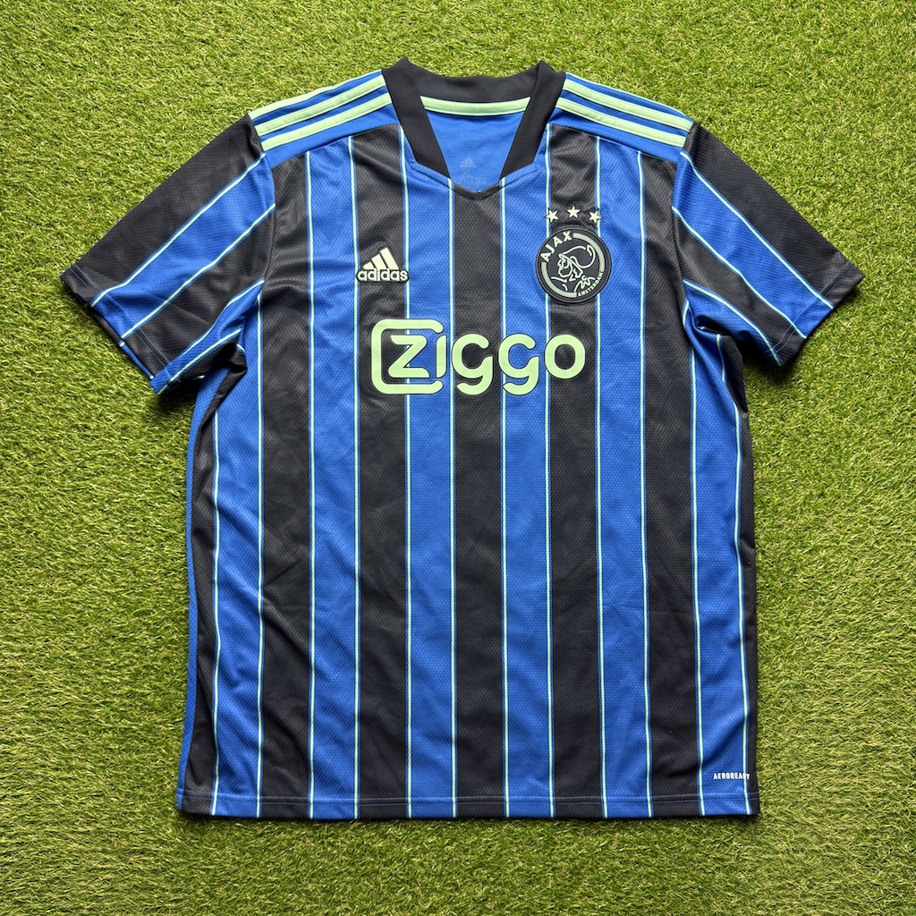 2021/2022 Away #2 J. TIMBER - Image 2