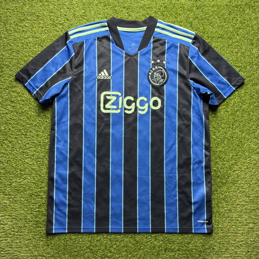 2021/2022 Away #12 MAZRAOUI - Image 2