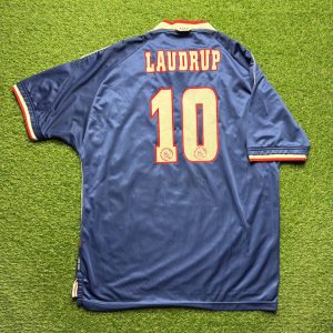 1999/2000 Uit #10 LAUDRUP