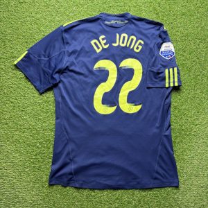 2010/2011 Away #22 DE JONG