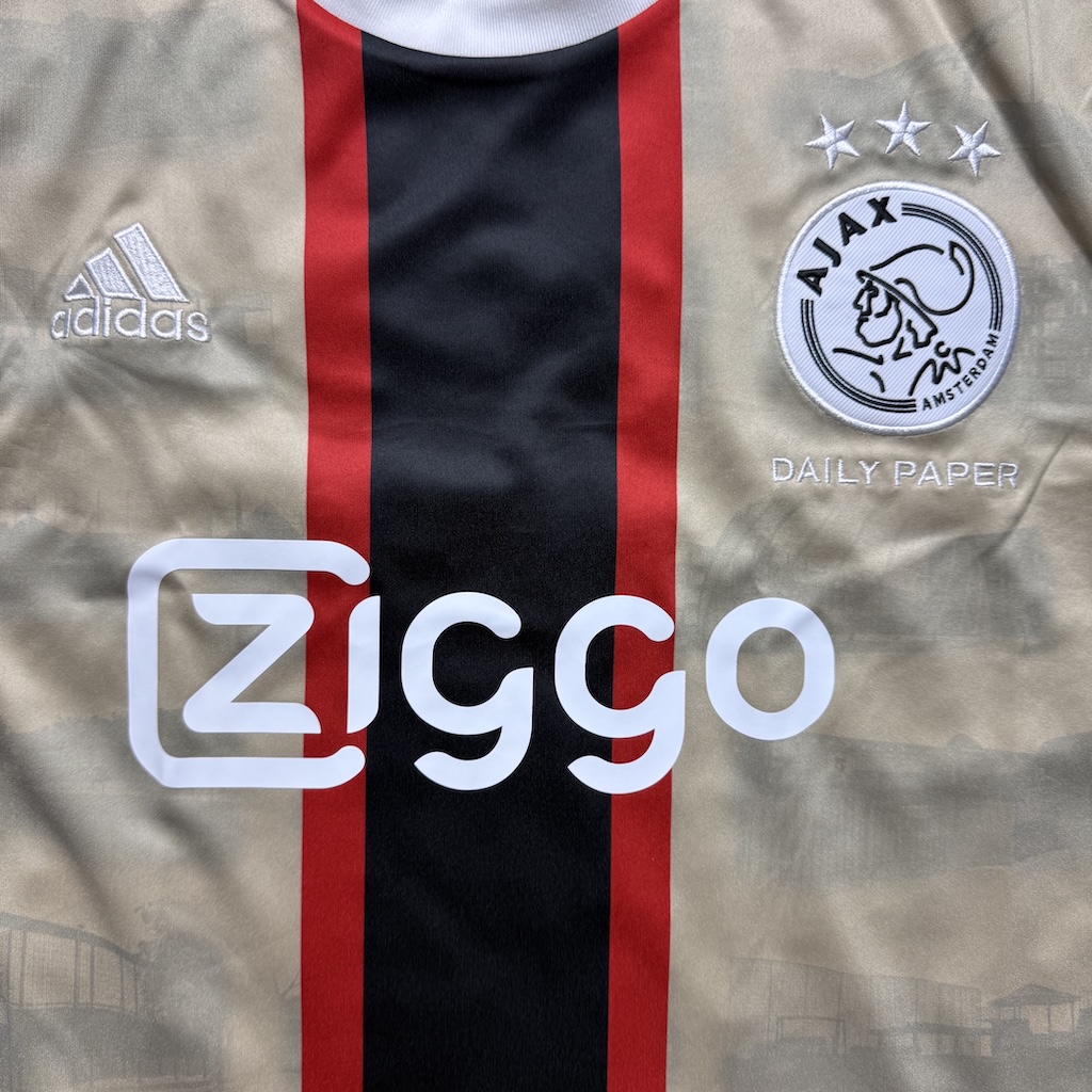 2022/2023 3rd Shirt #9 BROBBEY - Image 4