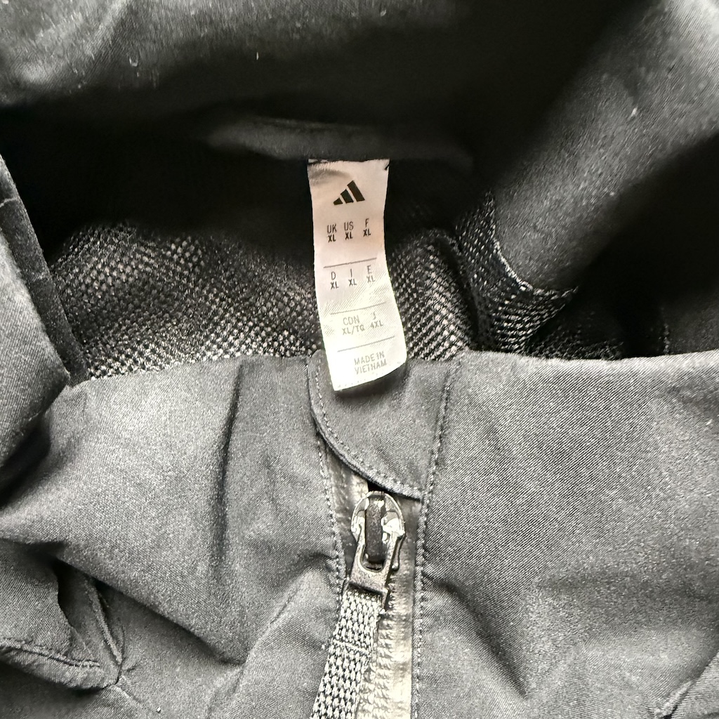2025/2026 Training Jacket - Image 4