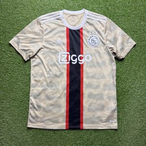 2022/2023 3rd Shirt