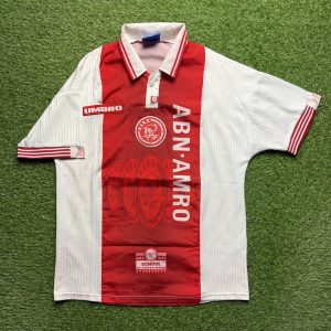 1997/1998 Thuis
