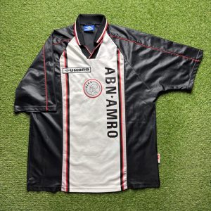 1998/1999 Uit