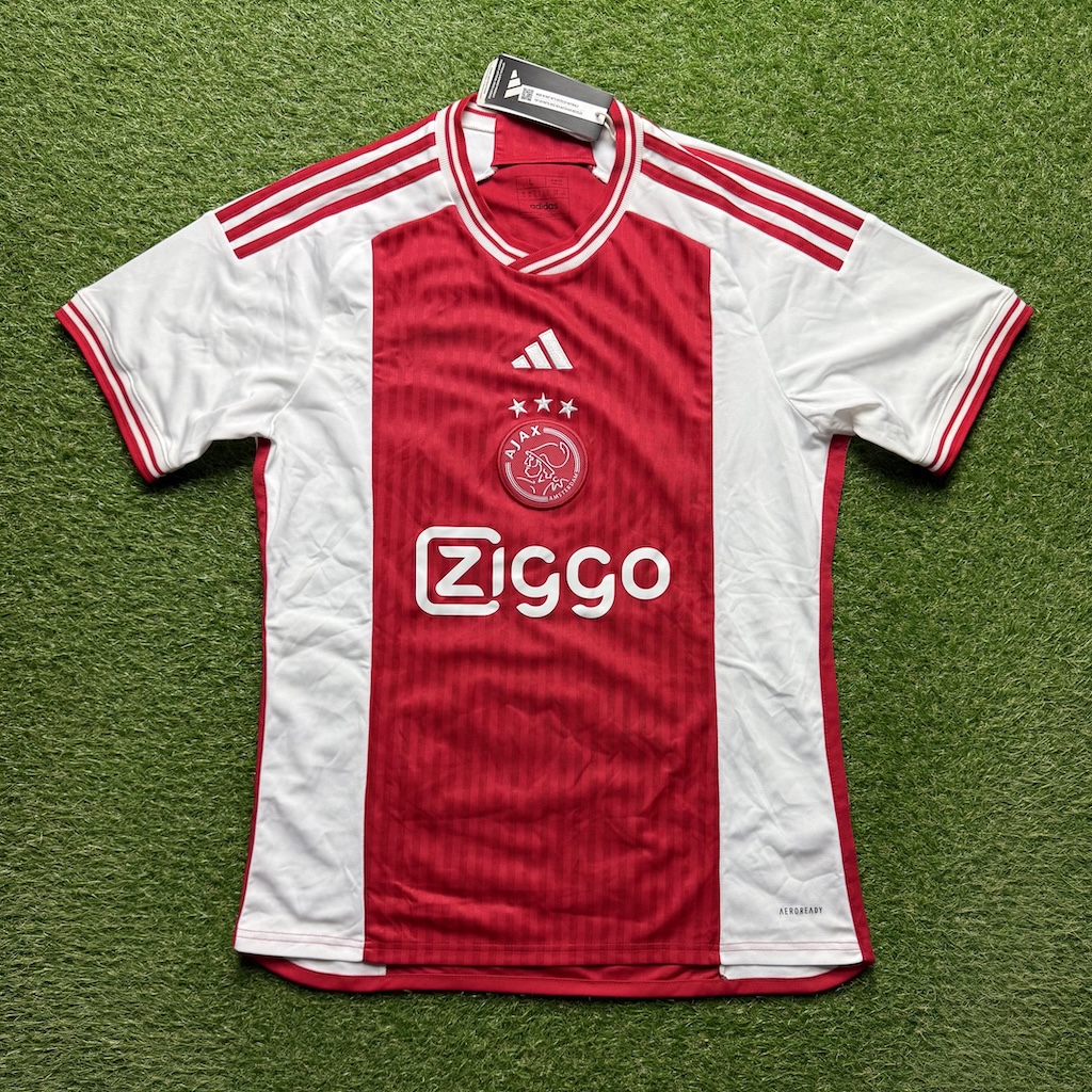 2023/2024 Home
