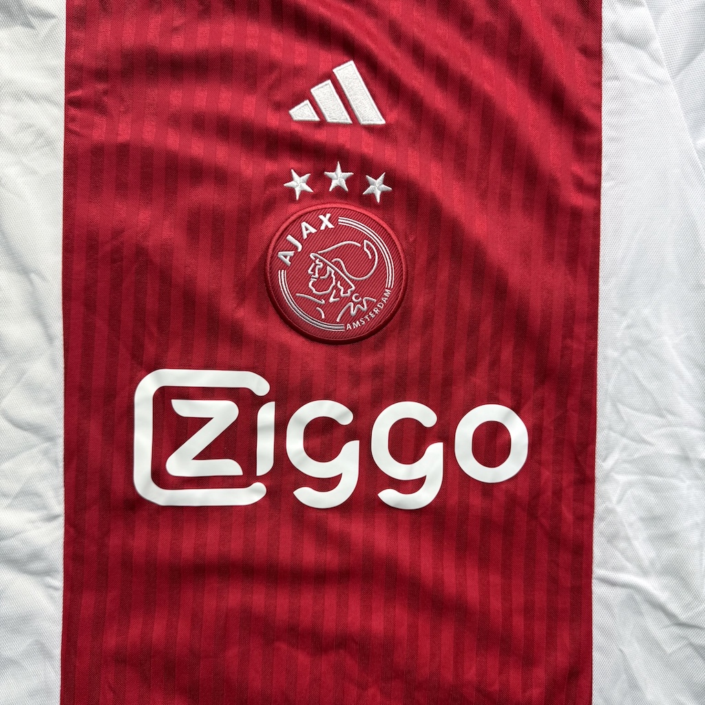2023/2024 Home - Image 3