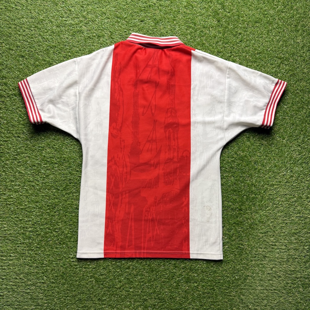 1996/1997 Home - Image 2