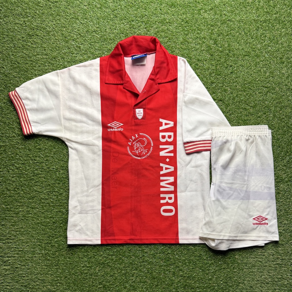 1995/1996 Home Kit de Meer