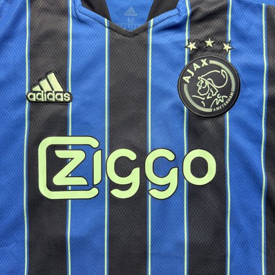 2021/2022 Away #21 MARTINEZ - Image 5