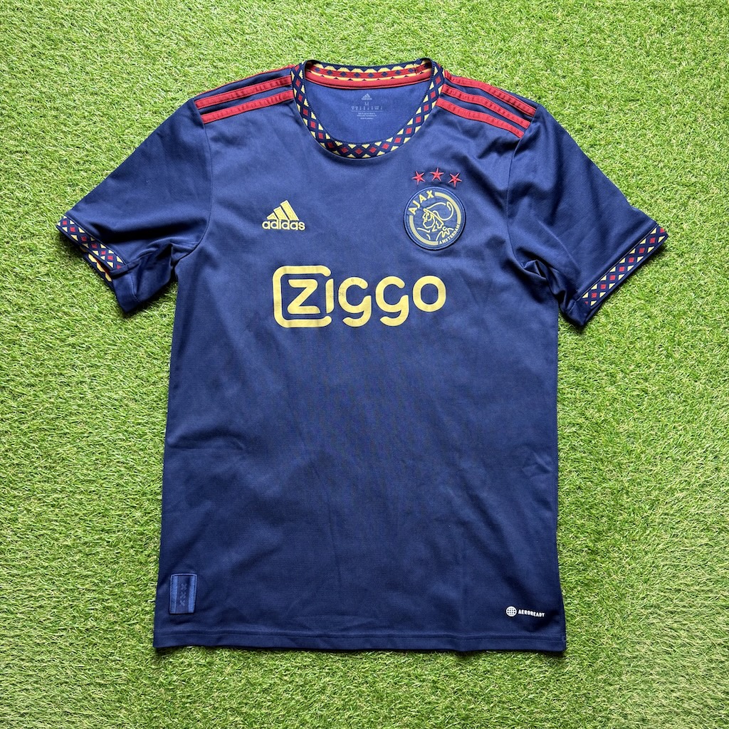 2022/2023 Away