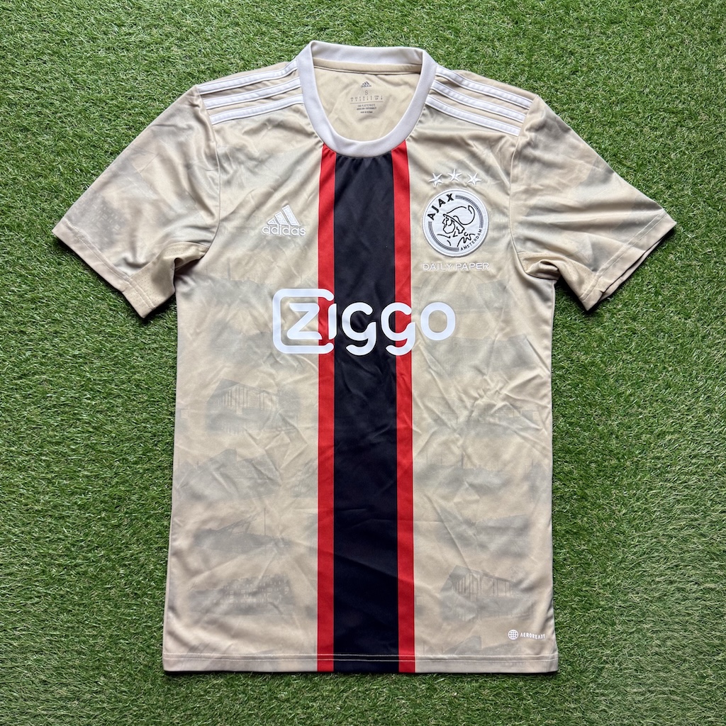 2022/2023 3rd Shirt